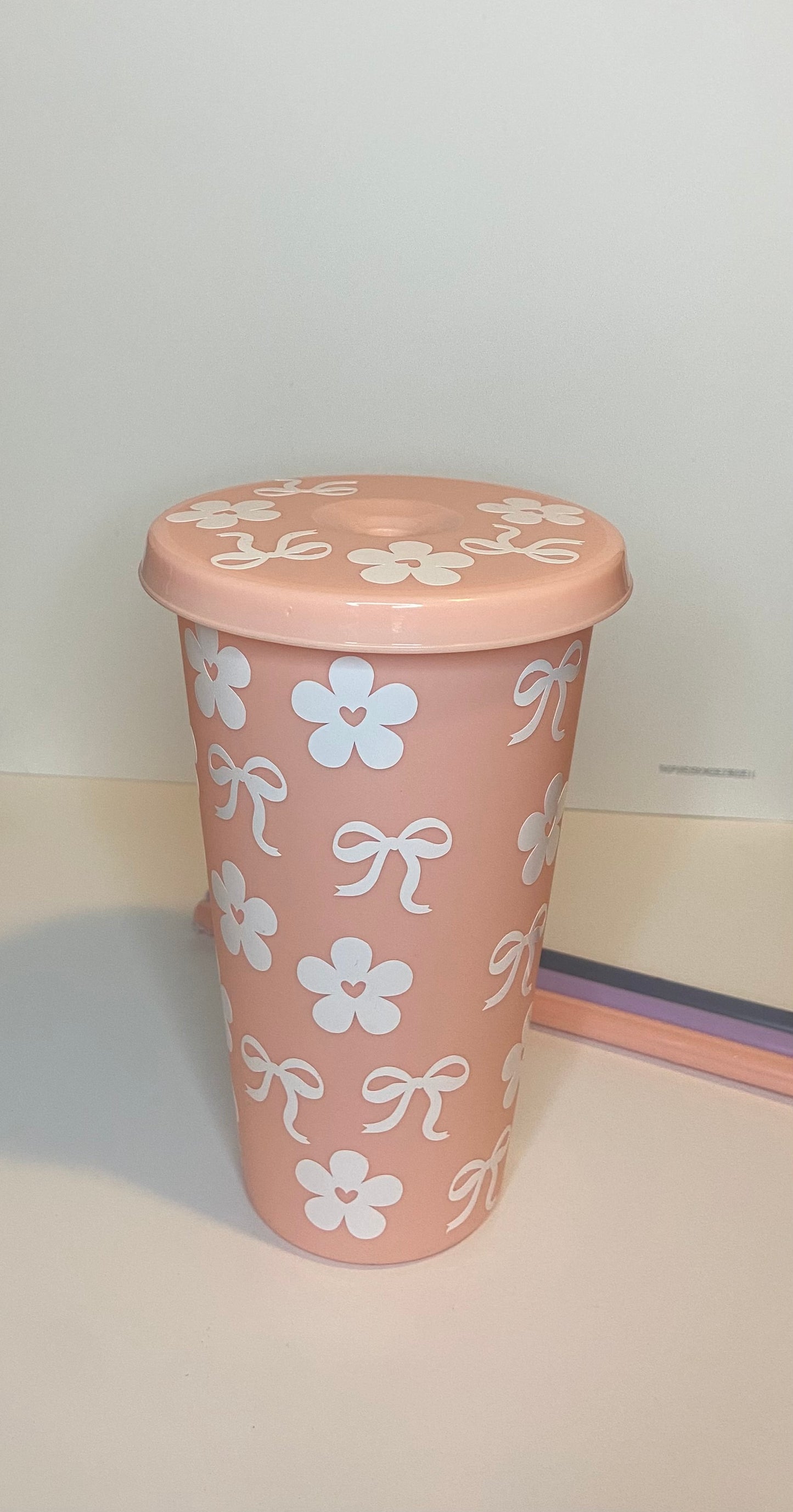 Flowers & Bows Tumbler